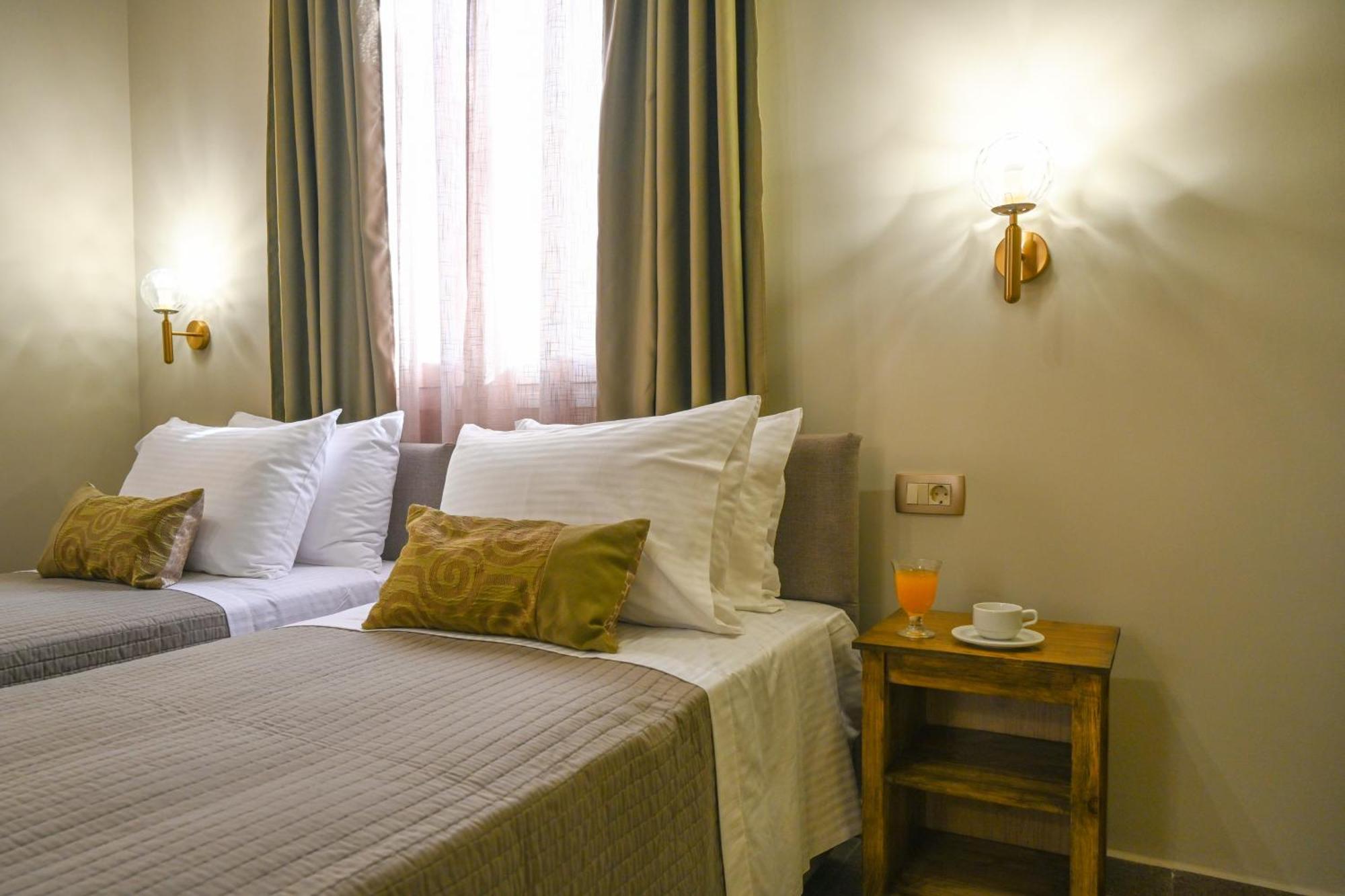 Vivis Hub Aparthotel Argostoli  Exterior photo